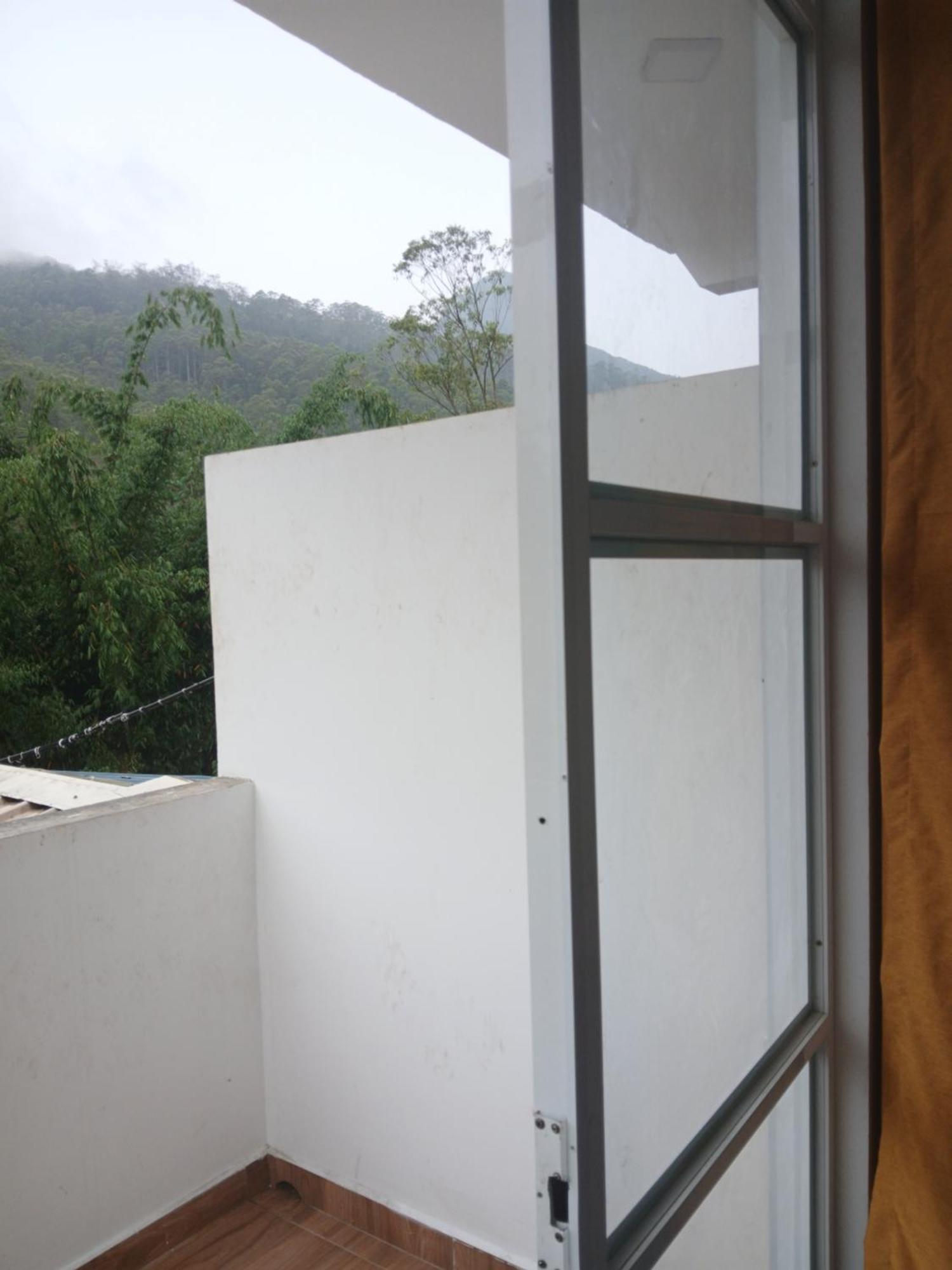 The Peak Residence Nallathanniya Εξωτερικό φωτογραφία